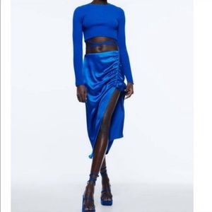 Zara Blue Midi Skirt w Ruched Detail